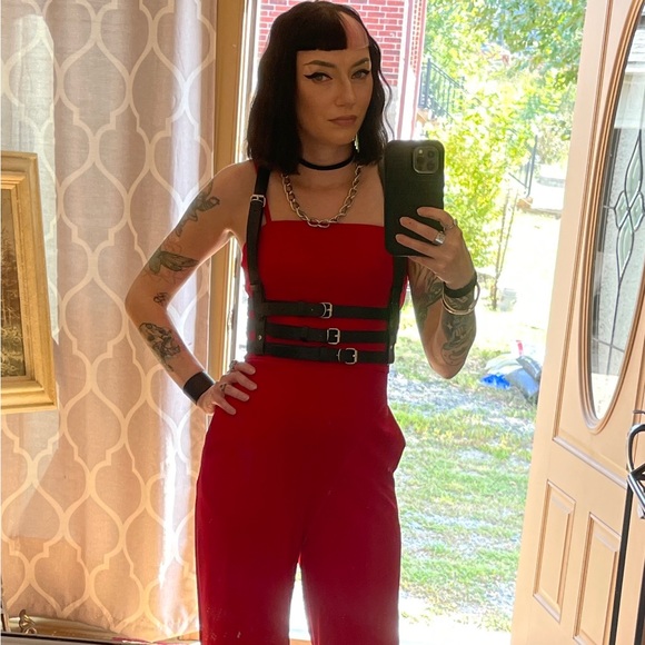 Meet Your Posher - Picture 4 of 16